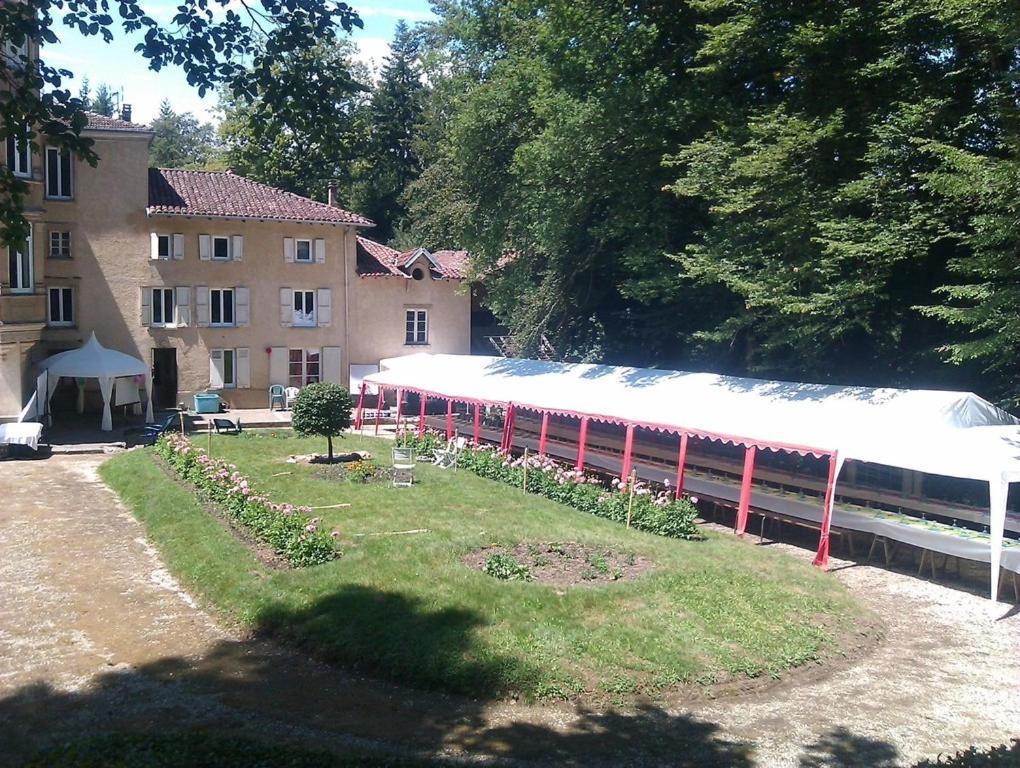 Chateau De Bonnevaux Villeneuve-de-Marc Bagian luar foto